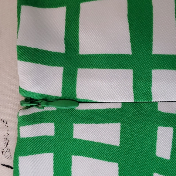 AGB green abstract sheath dress - Picture 5 of 7